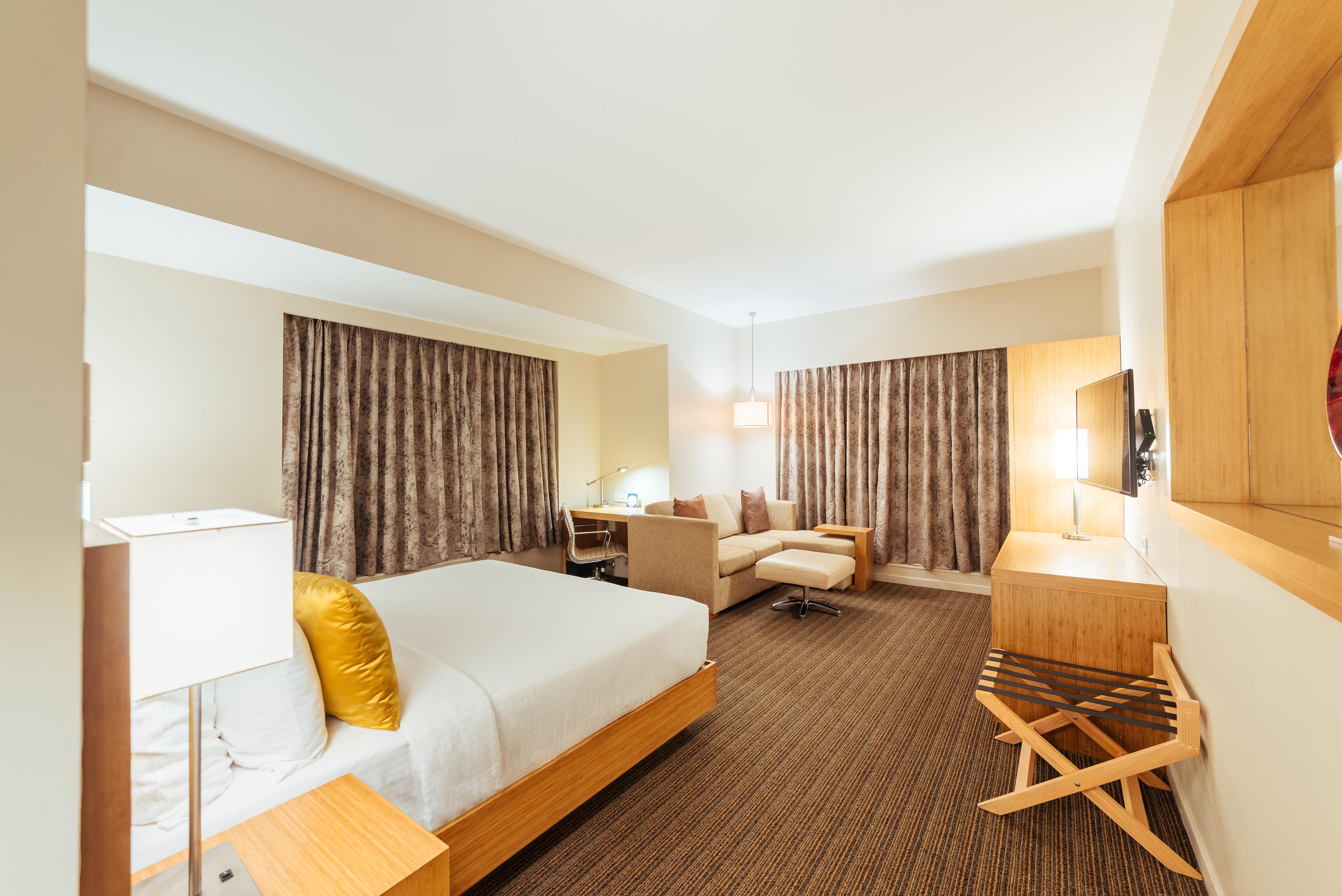 Novotel Lucknow Gomti Nagar Екстер'єр фото