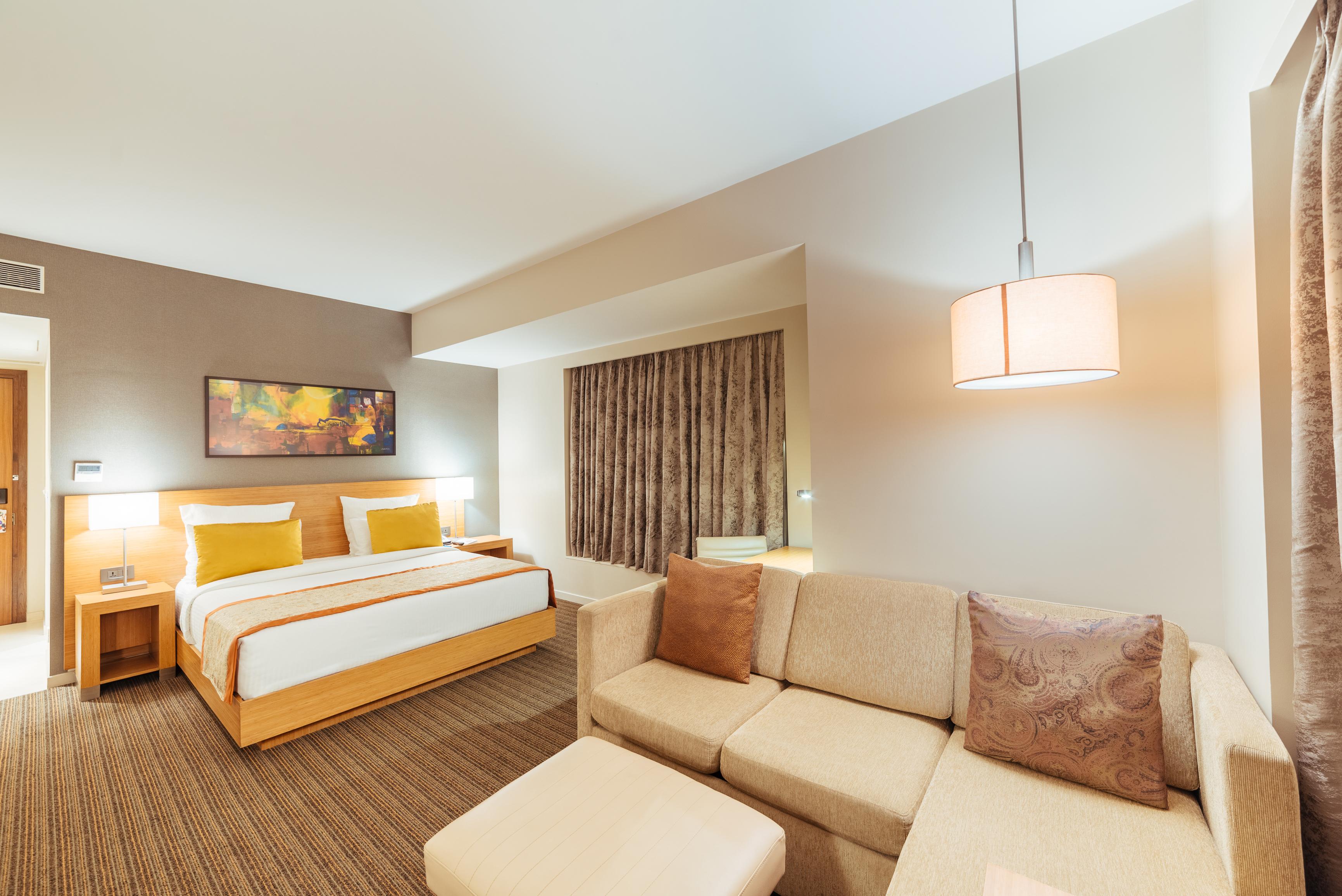 Novotel Lucknow Gomti Nagar Екстер'єр фото